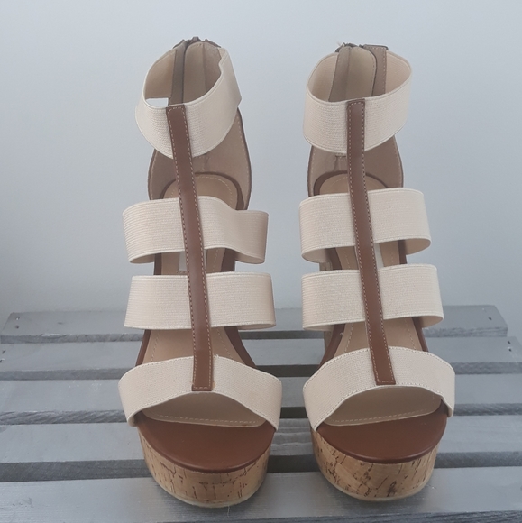 Steve Madden Wedge Heel Sandals - Picture 3 of 8